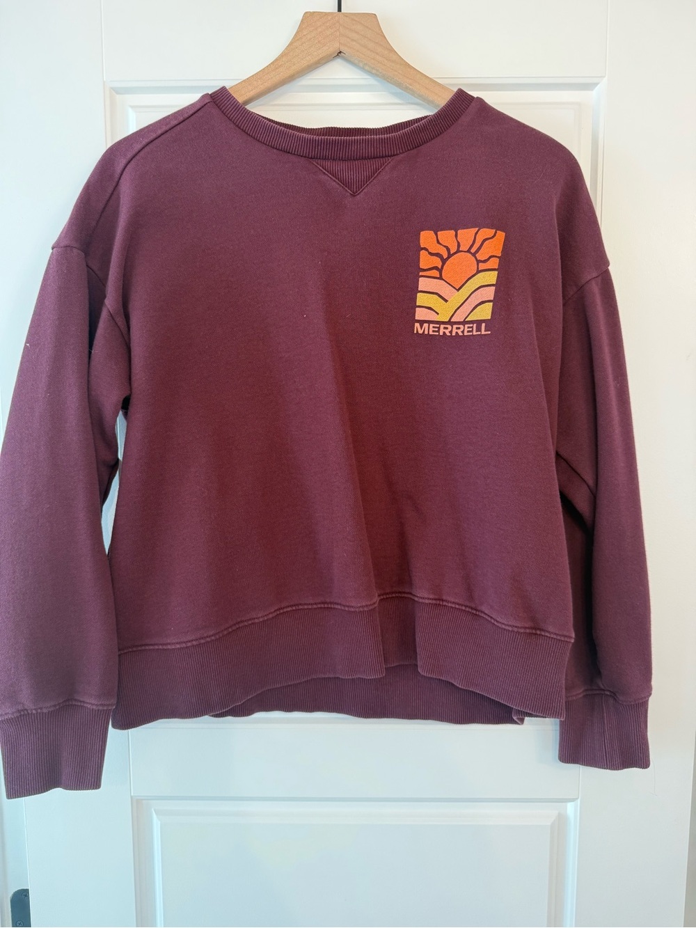 Merrell Women's Crew Sweatshirt in Plum with Sunset Graphic